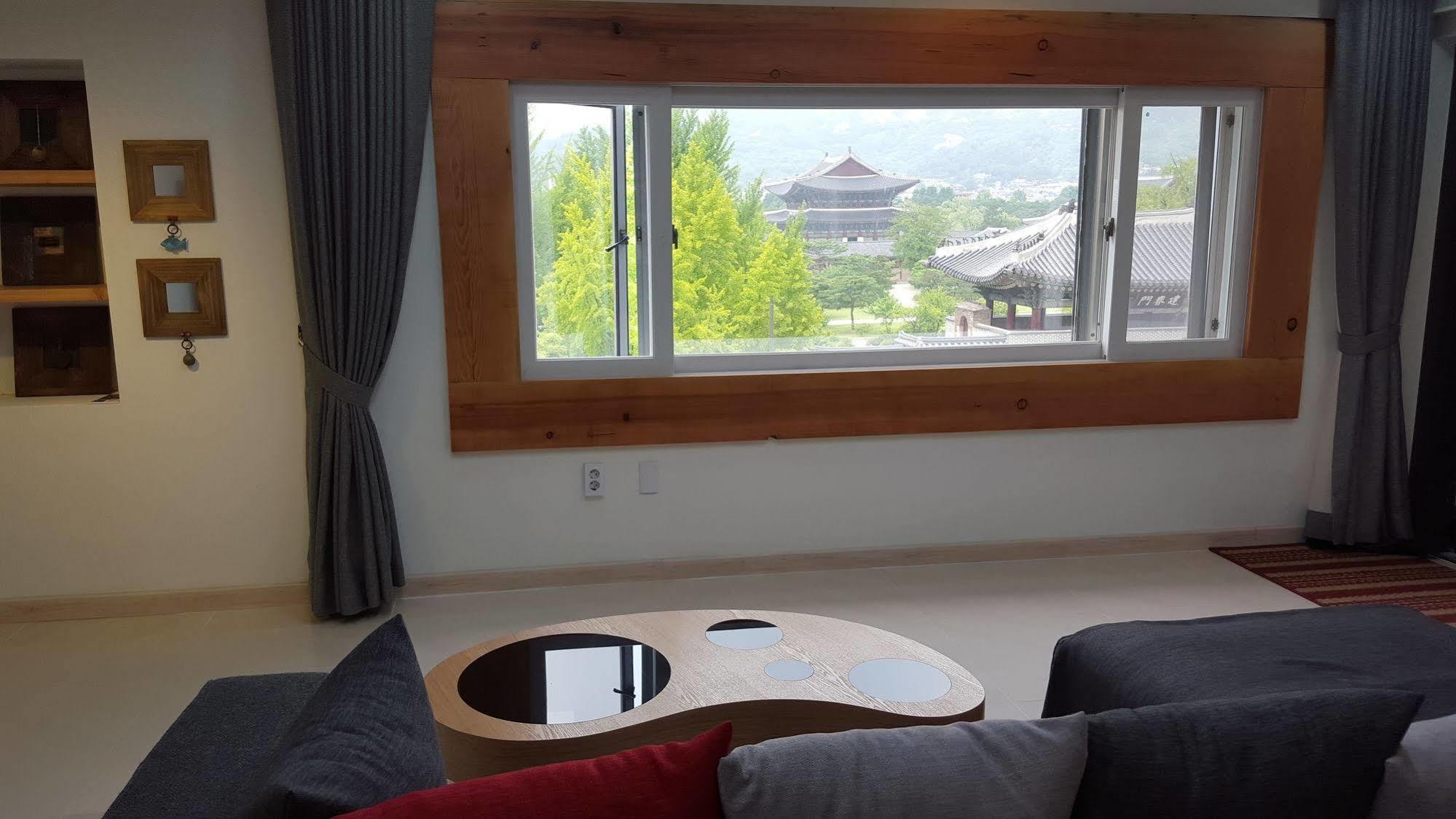 Woo Guest House Сеул Екстериор снимка
