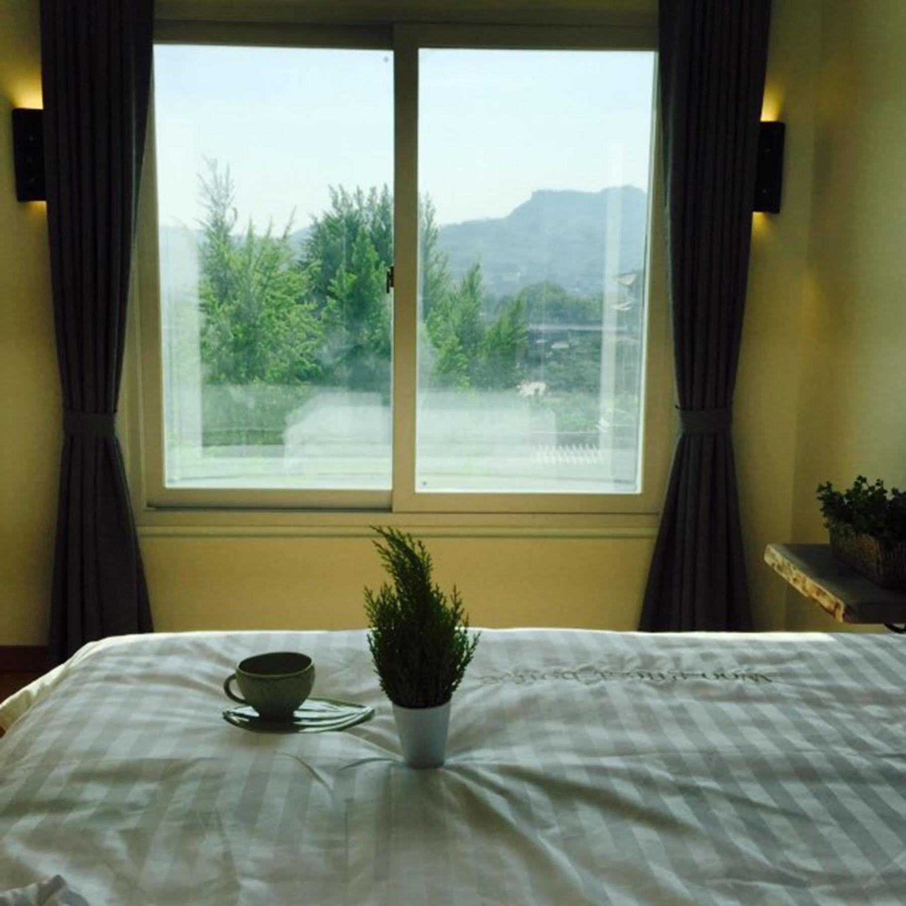 Woo Guest House Сеул Екстериор снимка